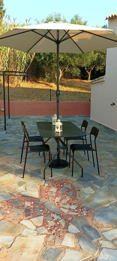 4 Seasons Villa Lavrion Exterior photo